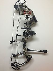 Mathews Monster Chill R Compound Bow 70/27 Great Cond No Reserve Free Shipping