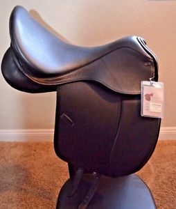 Brand New Circuit Premier DX  Dressage Saddle Black 18 inches