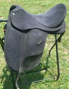 Wintec Isabell Dressage Saddle 18.5"