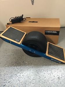 Future Motion Onewheel Electric Skateboard 15 MPH/24 KPH Max Speed Ultra charger