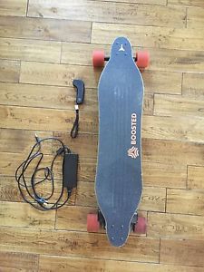 Used Boosted Board Dual + 2000w