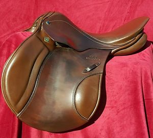 17 in. Stubben Roxane Jumping Saddle