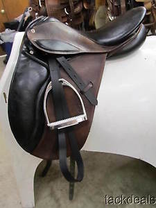 Courbette Vision Dressage Eventing Saddle 17 1/2" Lightly Used