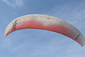 Ozone Mantra M4 MS 80-95kg EN-D Paraglider