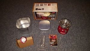 VINTAGE CLASSIC COLEMAN, SINGLE BURNER CAMP STOVE & CARRY CASE, MODEL 502A740J