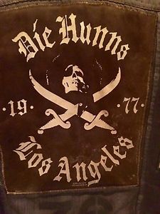 DUANE PETERS PUNK ROCK SKATE DIE HUNNS VEST 2002