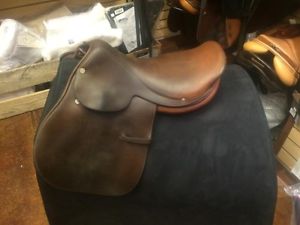 Hermes Steinkraus 16.5" Medium Saddle-Gently Used