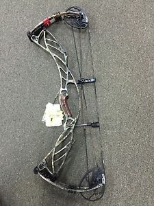 2016 Hoyt Defiant Turbo RH