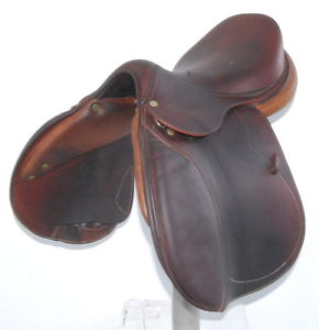 17" DEVOUCOUX BIARRITZ SADDLE (S01000719)FULL BUFFALO VERY GOOD CONDITION! - XVD