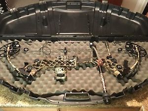 NO RESERVE!  Mathews MONSTER CHILL w/ UPGRADES Compound Bow - over $1550 value