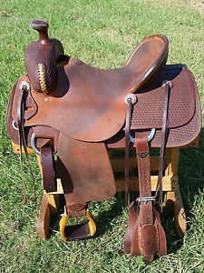 17" Spur Saddlery Ranch Roping Saddle (Made in Texas) Wide Tree