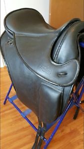 Barefoot Tahoe Classic Treeless Saddle Size 2