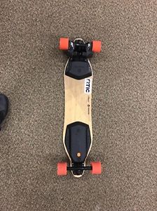 Boosted Board Dual + Plus first gen 2000W 170 miles GREAT Condition