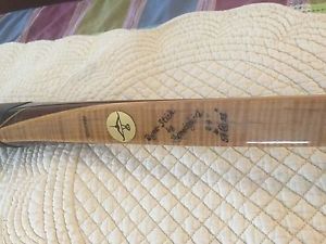 Hummingbird Dyna Stick Custom Longbow 64" 54#