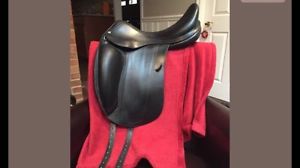 Equipe Emporio dressage Saddle 18 M