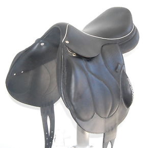 17.5" DEVOUCOUX CHIBERTA SADDLE (S13006162) FULL CALF, DEMOI!! - XVD