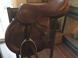 M Toulouse 17" medium premia saddle