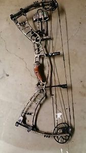 2015 hoyt nitrum 34 , rh, 30"draw , 60-70