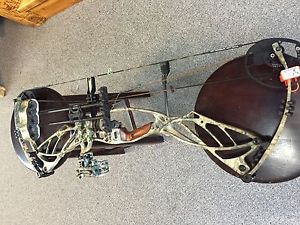 2016 Hoyt Defiant 34 /LH/70/package!!