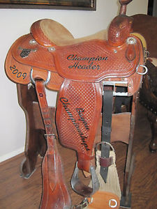 USTRC Team Roping Trophy Championship Saddle PRCA, IPRA, AQHA, NFR, ERA, Rodeo