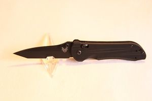 Benchmade  stryker 2 tanto black  collectible (mismarked)