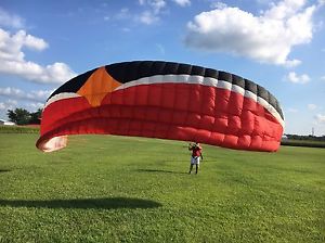 28 Meter skytoy Paraglider