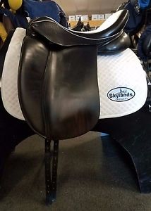 Used Hulsebos Dynamic Dressage 3 Saddle - Size 17" - Black w/ White Piping