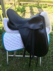 Albion SLK 17.5 inch Dressage Saddle