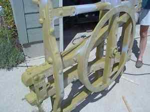 Wooden show hitch wagon   Running Gear Rebuilt New with springs