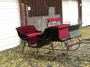 Vis a Vis Large Horse Drawn Equestrian Sleigh Holiday Sled