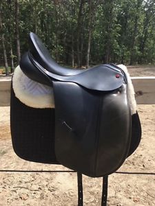 Albion SLK 17.5 inch Saddle Wide