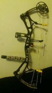 2014 left hand Bear Motive 7 compound  bow