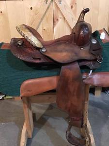 14 inch Courts Sharon Camarillo Barrel Saddle