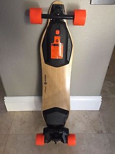 Boosted Board Dual Plus V1 2000w Only 40 Miles.