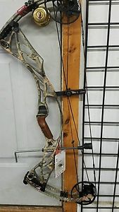 HOYT DEFIANT RH 29/60