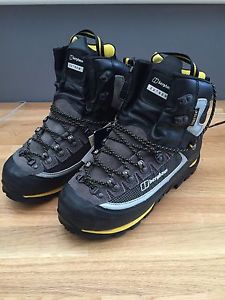 Brand New Berghaus Kibo Gtx Extrem Walking / Hiking Boots UK9 / US10 / EU43