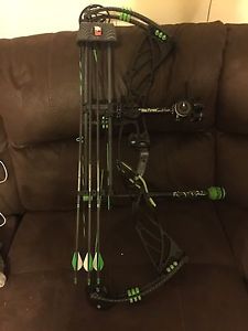 2016 Hoyt Defiant 34