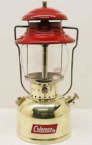 COLEMAN CANADA LANTERN 200    10/60  GOOD CONDITION