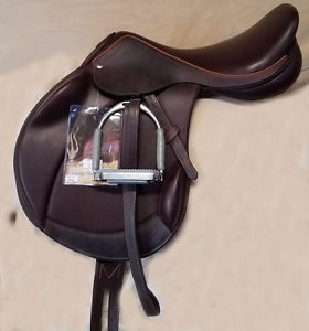 Toulouse Amelie Pro Hybrid Genesis Mono-Flap Event Saddle 17.5