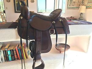 Tucker Saddle Old West Trail Saddle 17.5 inches Saddle Wide Tree