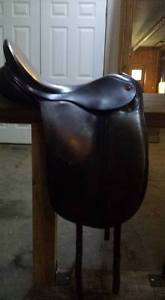 Albion SLK 17.5 inches DRESSAGE Saddle WIDE