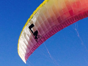 USED Ozone LM4 in great condition, excellent for Advanced Paragliding Pilots!