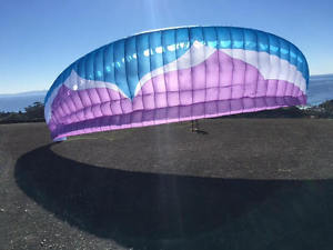 USED Ozone Jomo M, the lightweight Mojo5 (EN-A) for aspiring Paragliding pilots!