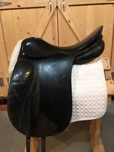 18" Passier Dressage Saddle