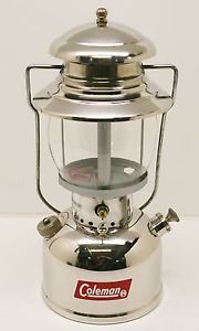 COLEMAN CANADA LANTERN 200  10/60 EXCELLENT CONDITION