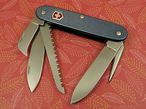 Swiss Bianco Exclusive Victorinox Carver Gunmetal Alox Swiss Army Knife