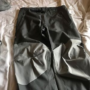 Used Pair Northface L5 Waterproof Trousers