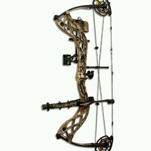 2016 bowtech carbon icon