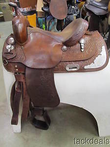 Crates Show Saddle 15" Lightly Used Good Condition Medium Oil