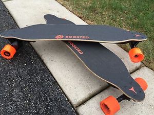 Boosted Board Dual Plus + V1 low miles